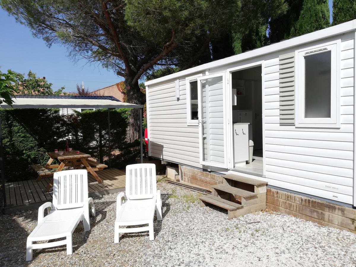Camping Orly D'Azur Hotell Six-Fours-les-Plages Rom bilde